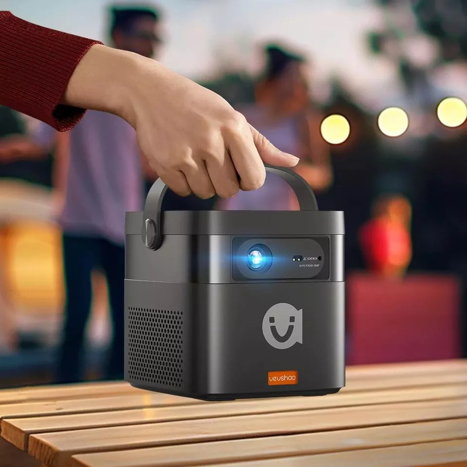 4K 3D WiFi Full HD Portable Projector with Built-In Battery & Speakers