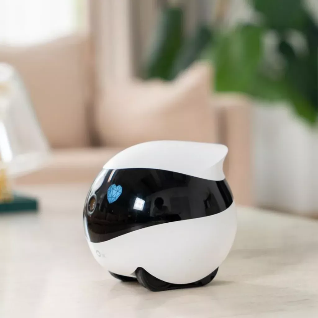 WiFi Robotic Pet Camera with Night Vision, 2-Way Audio, and Self-Charging Dock